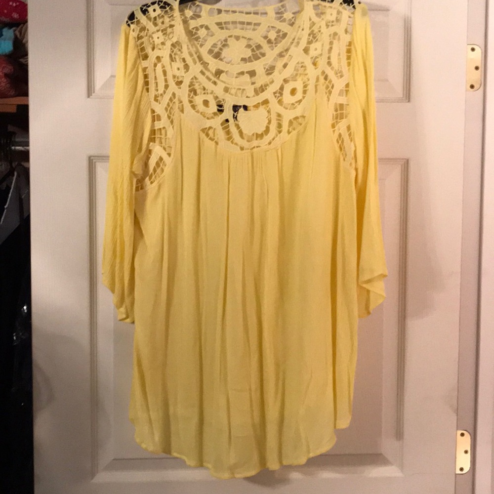 Plus size blouse